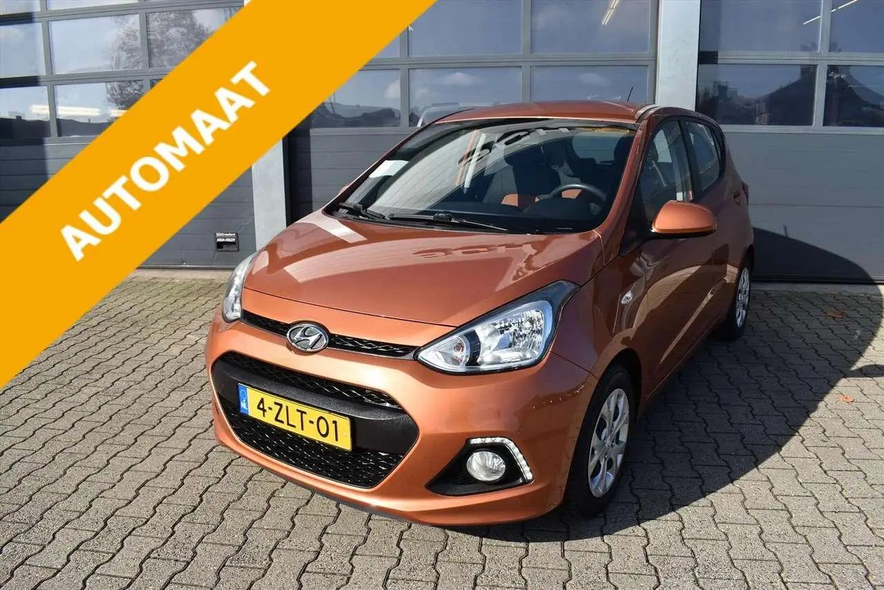 Photo 1 : Hyundai I10 2015 Petrol