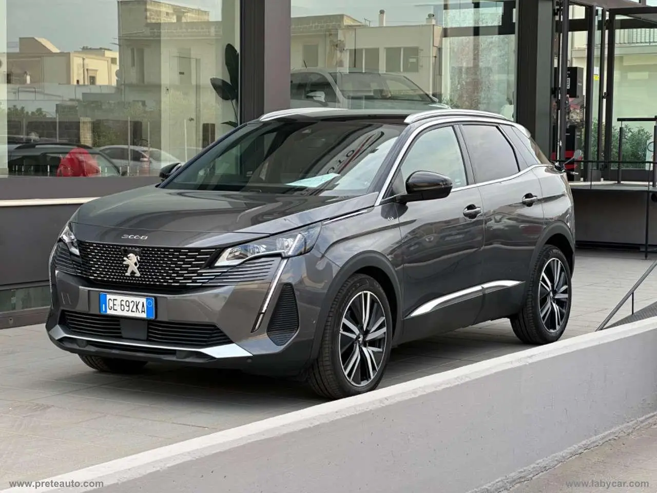 Photo 1 : Peugeot 3008 2021 Petrol