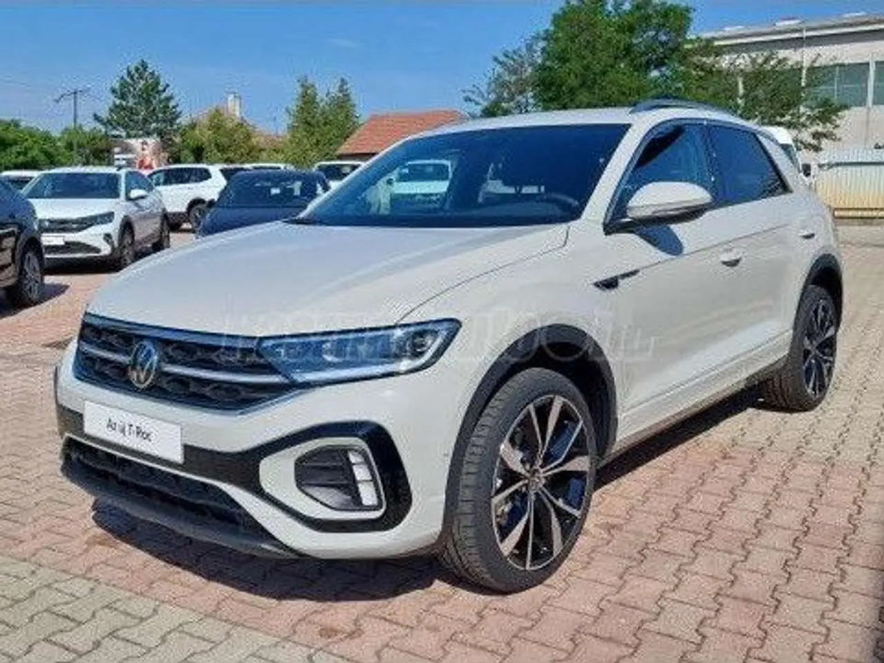 Photo 1 : Volkswagen T-roc 2024 Diesel