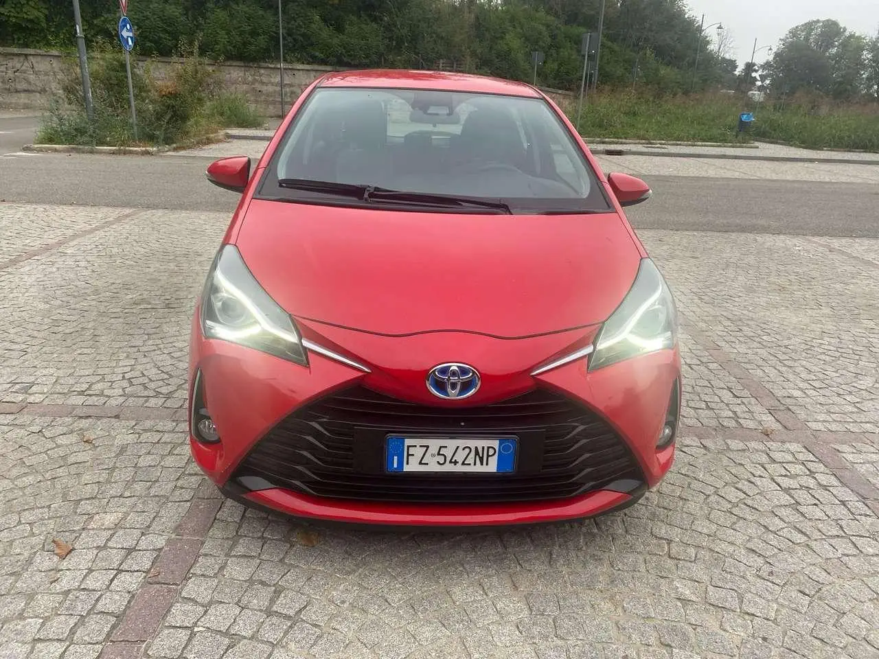 Photo 1 : Toyota Yaris 2019 Hybride