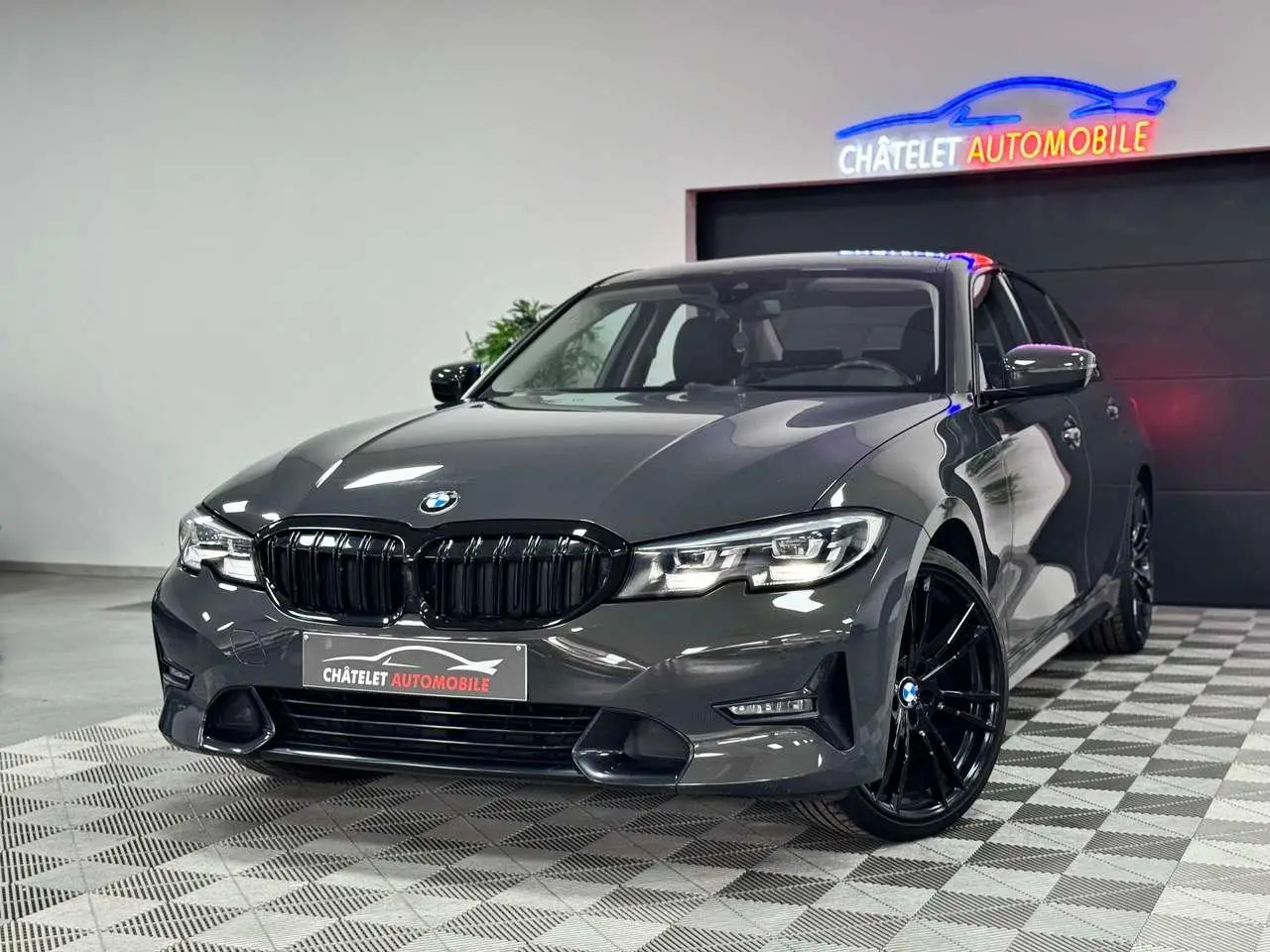 Photo 1 : Bmw Serie 3 2019 Essence