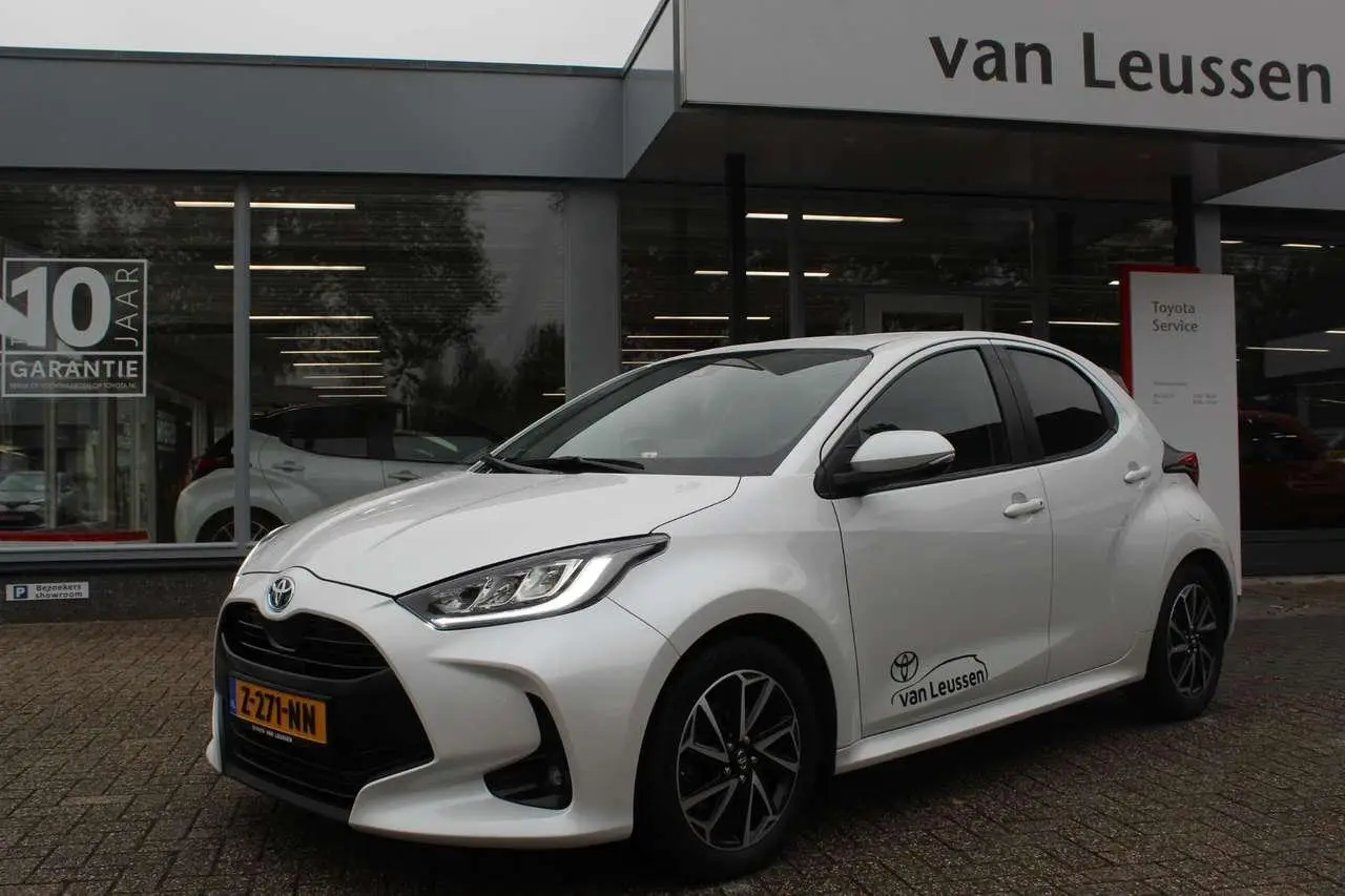 Photo 1 : Toyota Yaris 2022 Hybrid