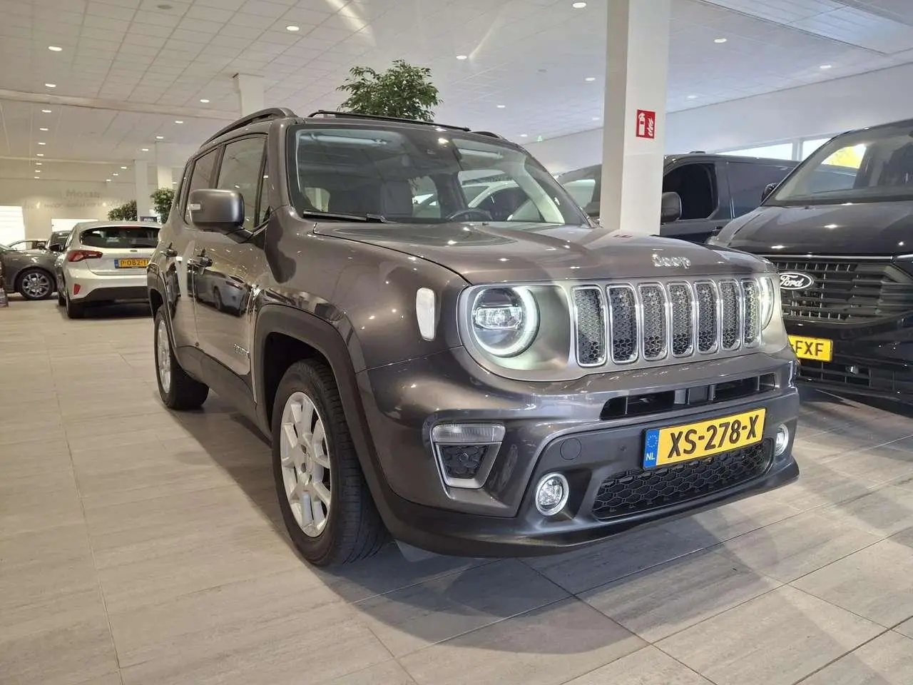 Photo 1 : Jeep Renegade 2019 Petrol