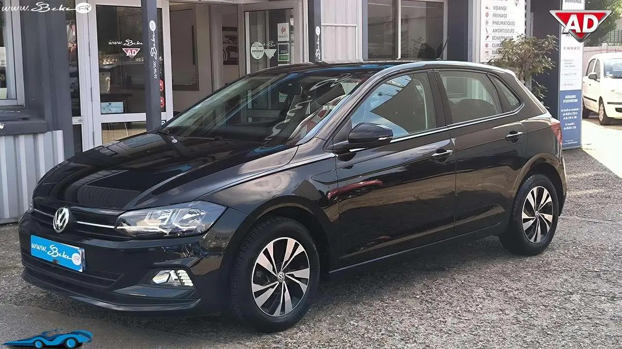 Photo 1 : Volkswagen Polo 2018 Petrol