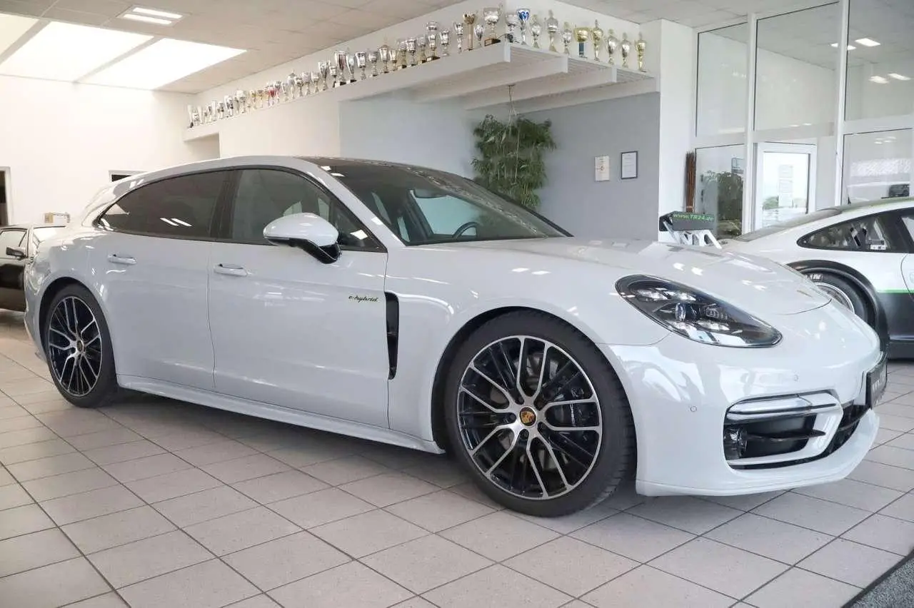 Photo 1 : Porsche Panamera 2021 Hybride