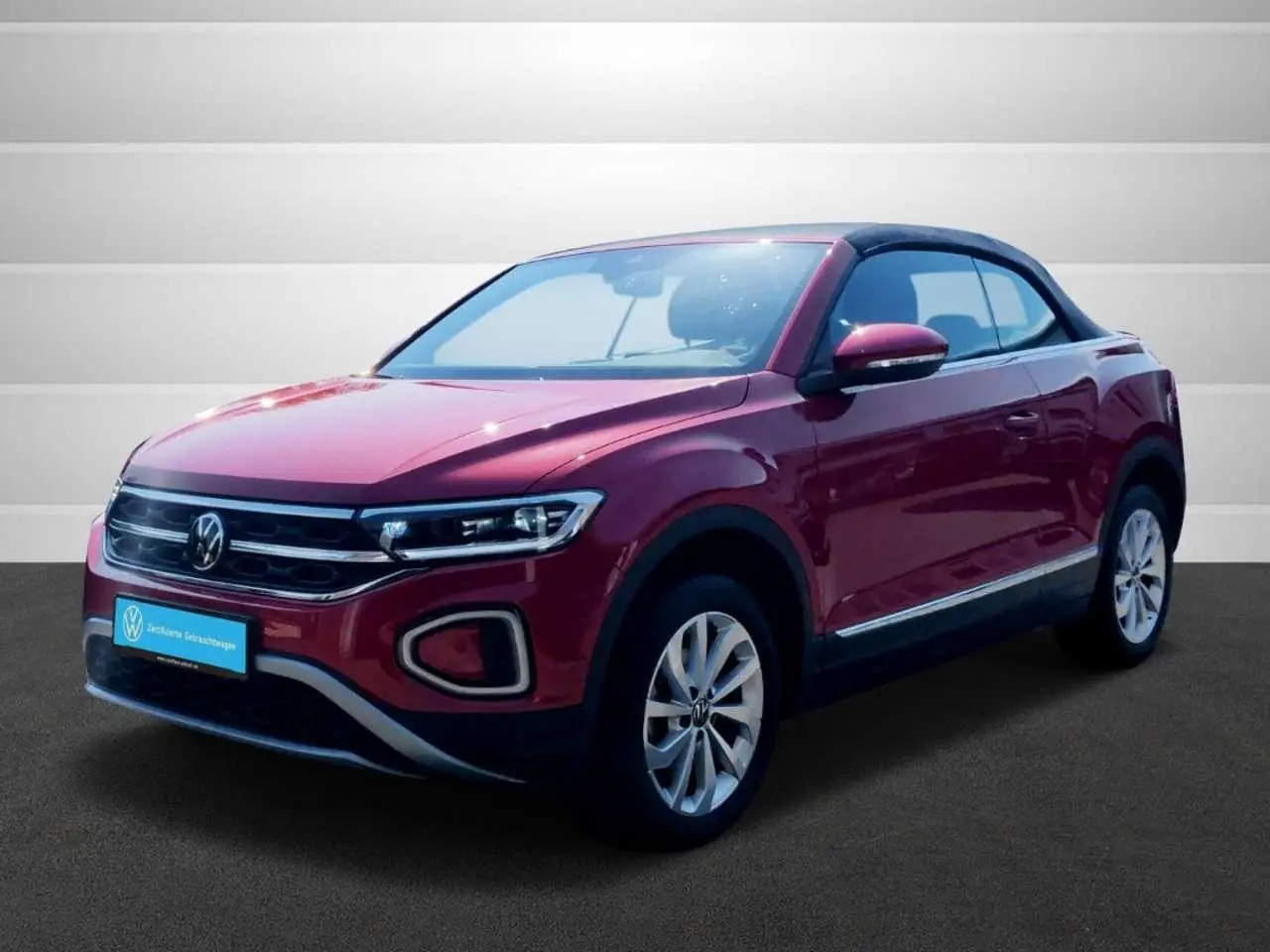 Photo 1 : Volkswagen T-roc 2023 Petrol