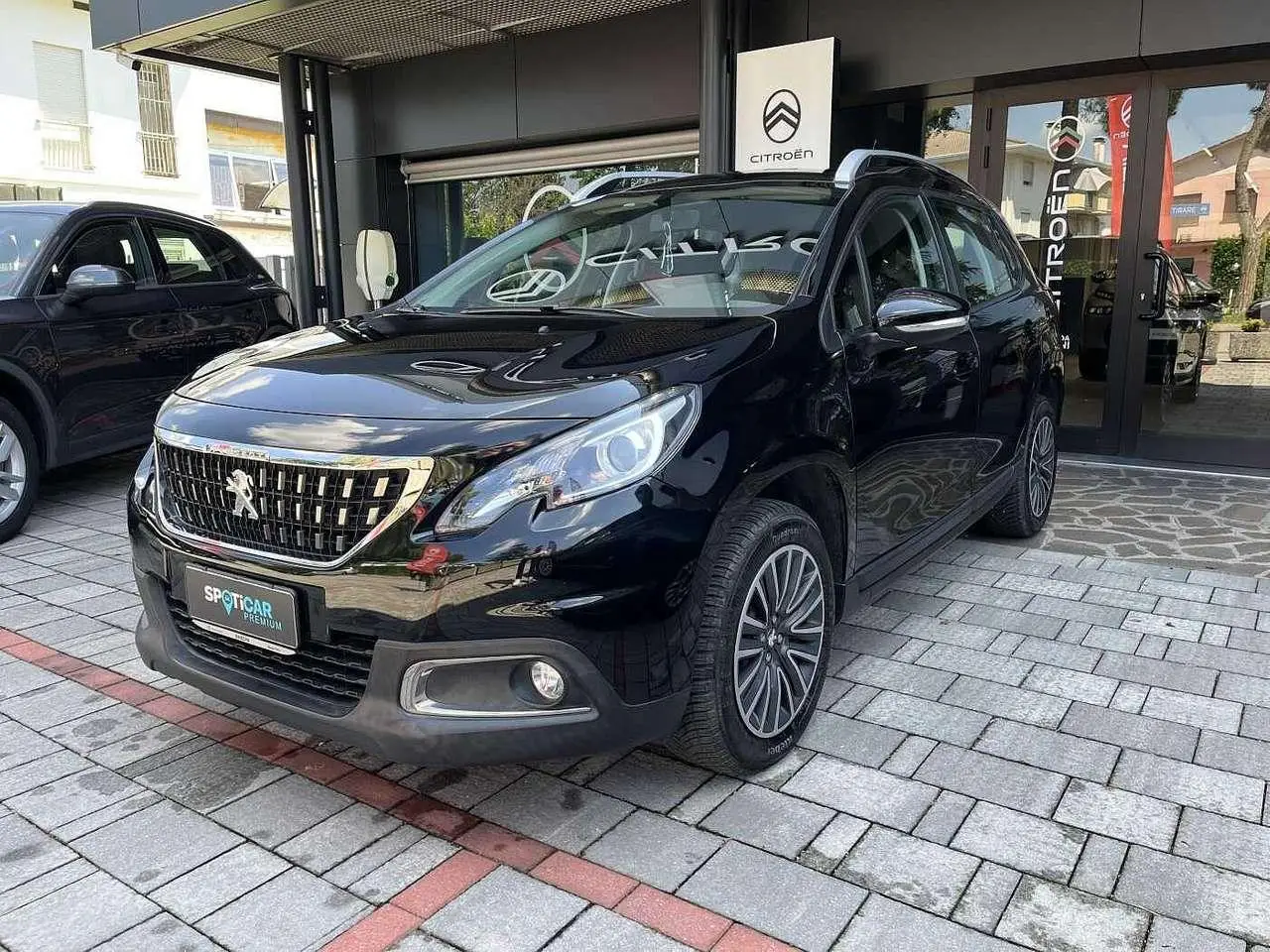 Photo 1 : Peugeot 2008 2019 Diesel