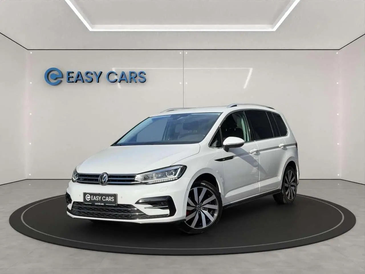 Photo 1 : Volkswagen Touran 2020 Diesel