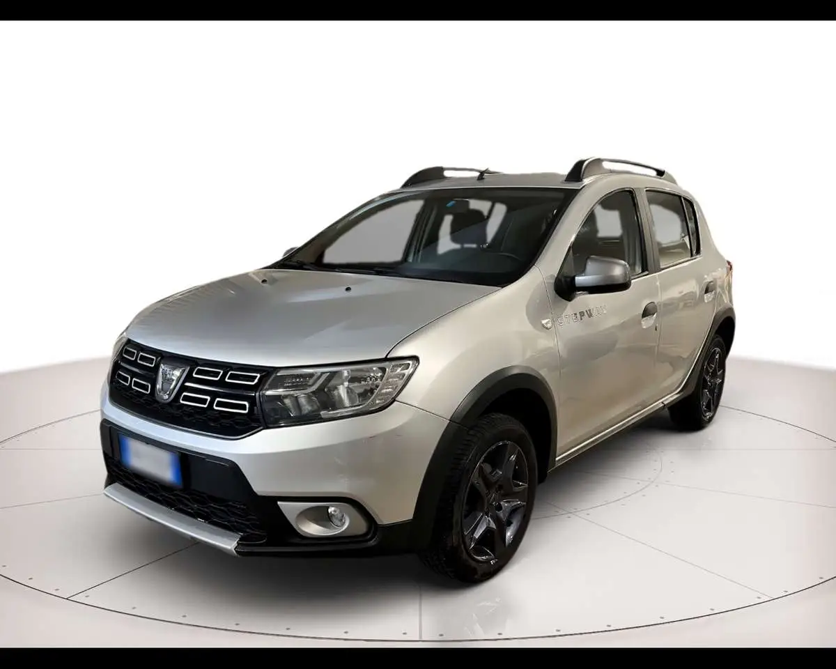 Photo 1 : Dacia Sandero 2018 Diesel