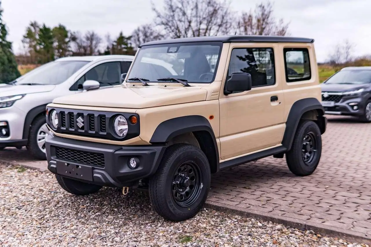 Photo 1 : Suzuki Jimny 2024 Petrol