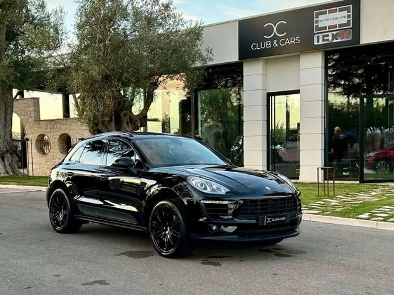 Photo 1 : Porsche Macan 2016 Essence