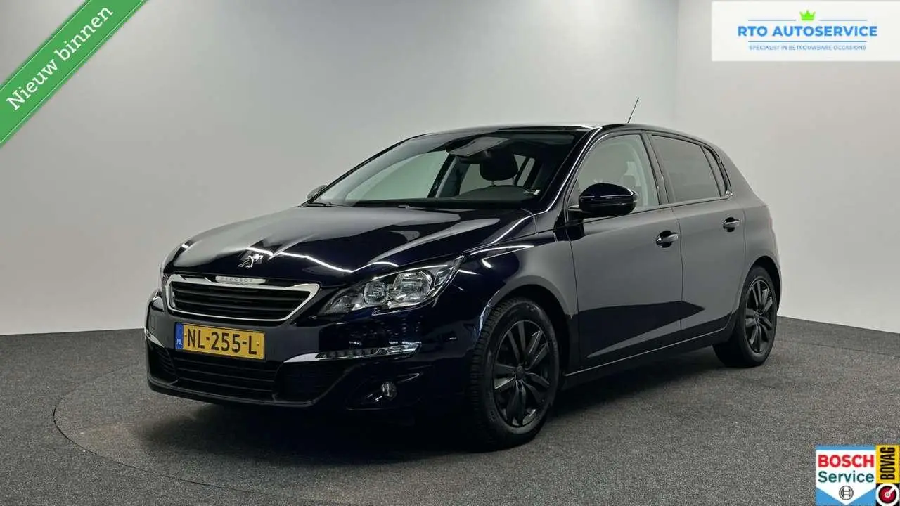 Photo 1 : Peugeot 308 2017 Petrol