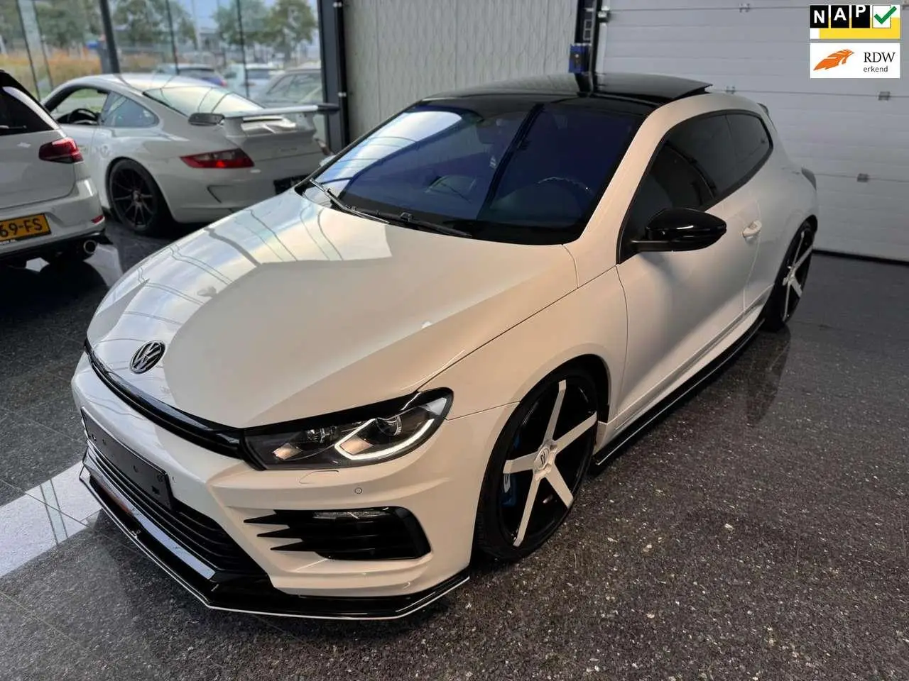 Photo 1 : Volkswagen Scirocco 2017 Petrol