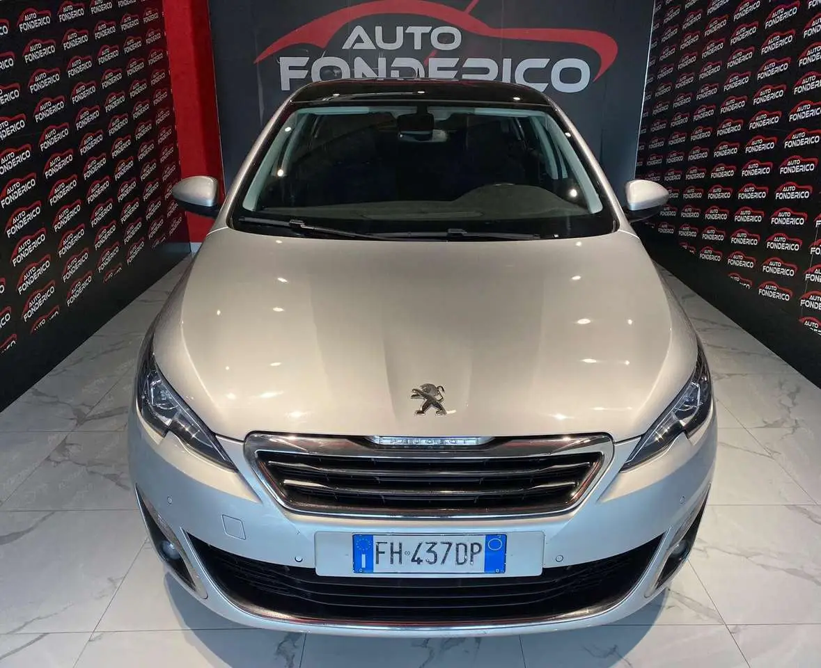 Photo 1 : Peugeot 308 2017 Diesel