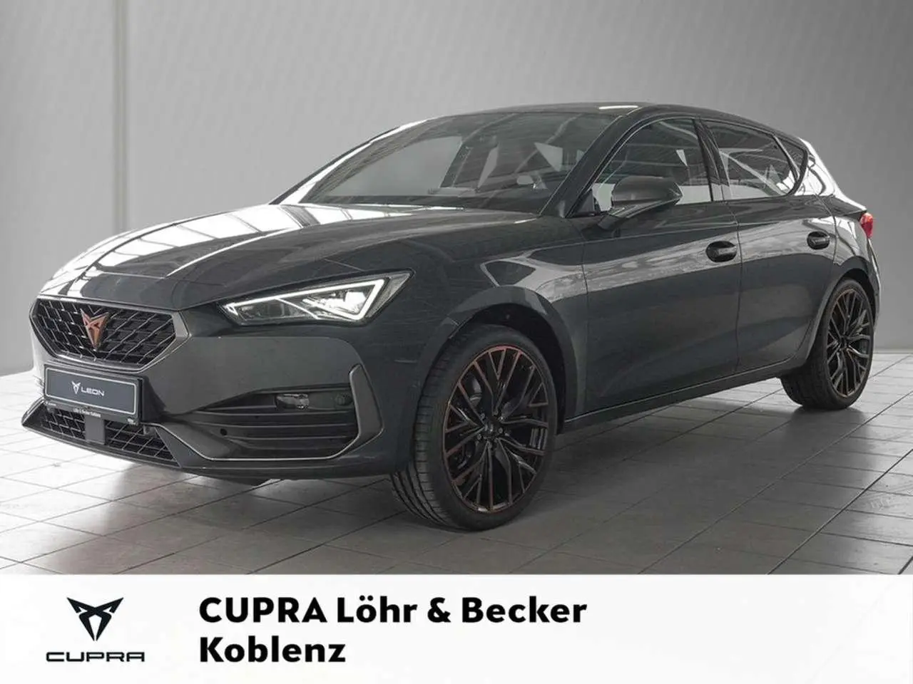 Photo 1 : Cupra Leon 2024 Petrol