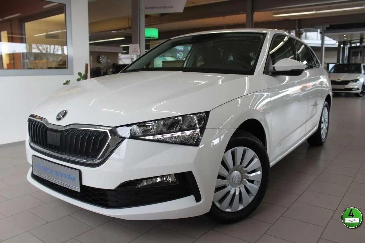 Photo 1 : Skoda Scala 2021 Essence