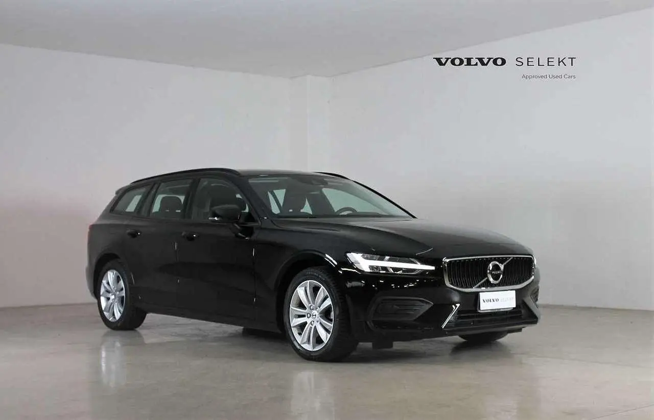 Photo 1 : Volvo V60 2021 Hybrid