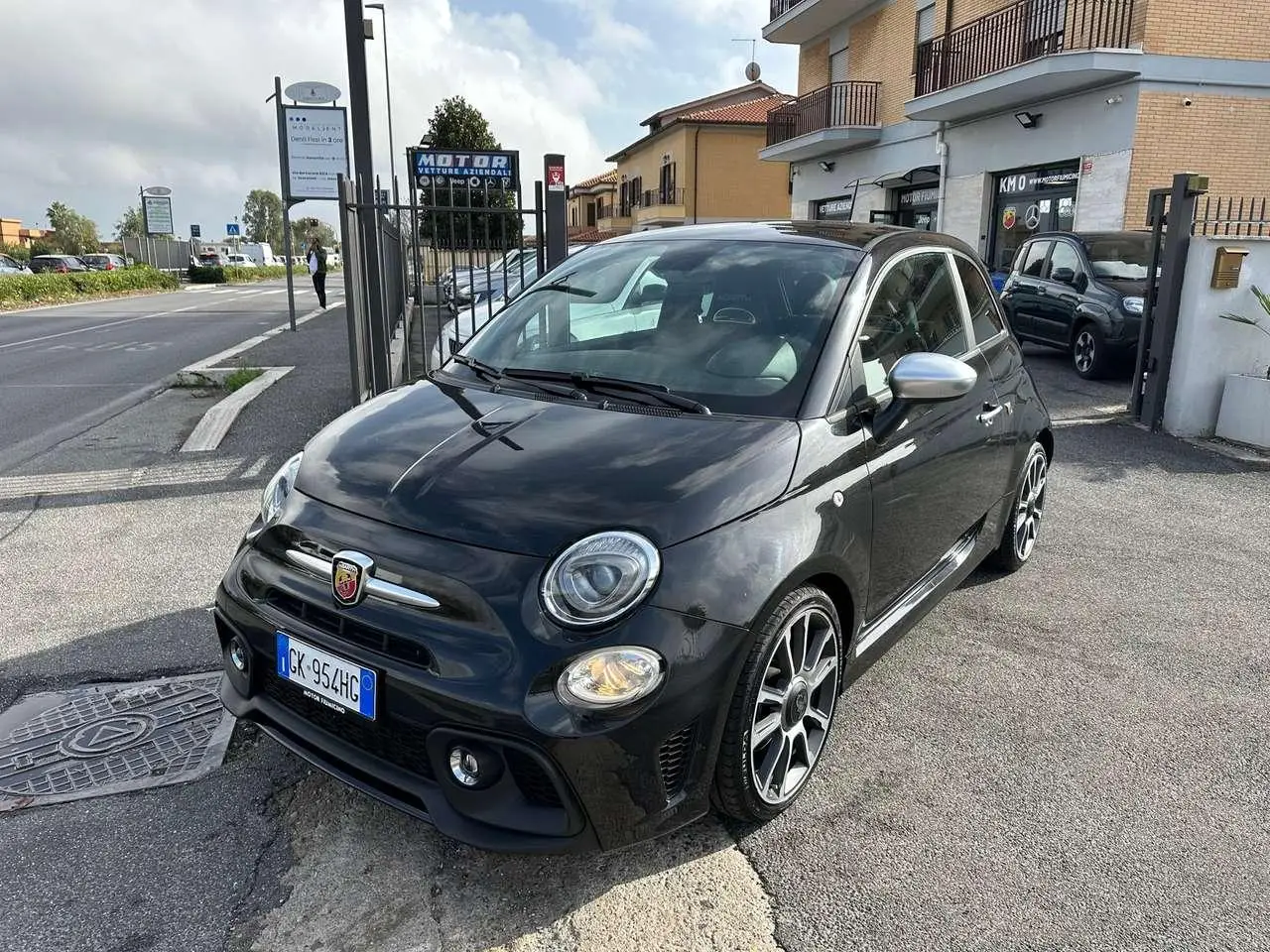 Photo 1 : Abarth 595 2022 Essence