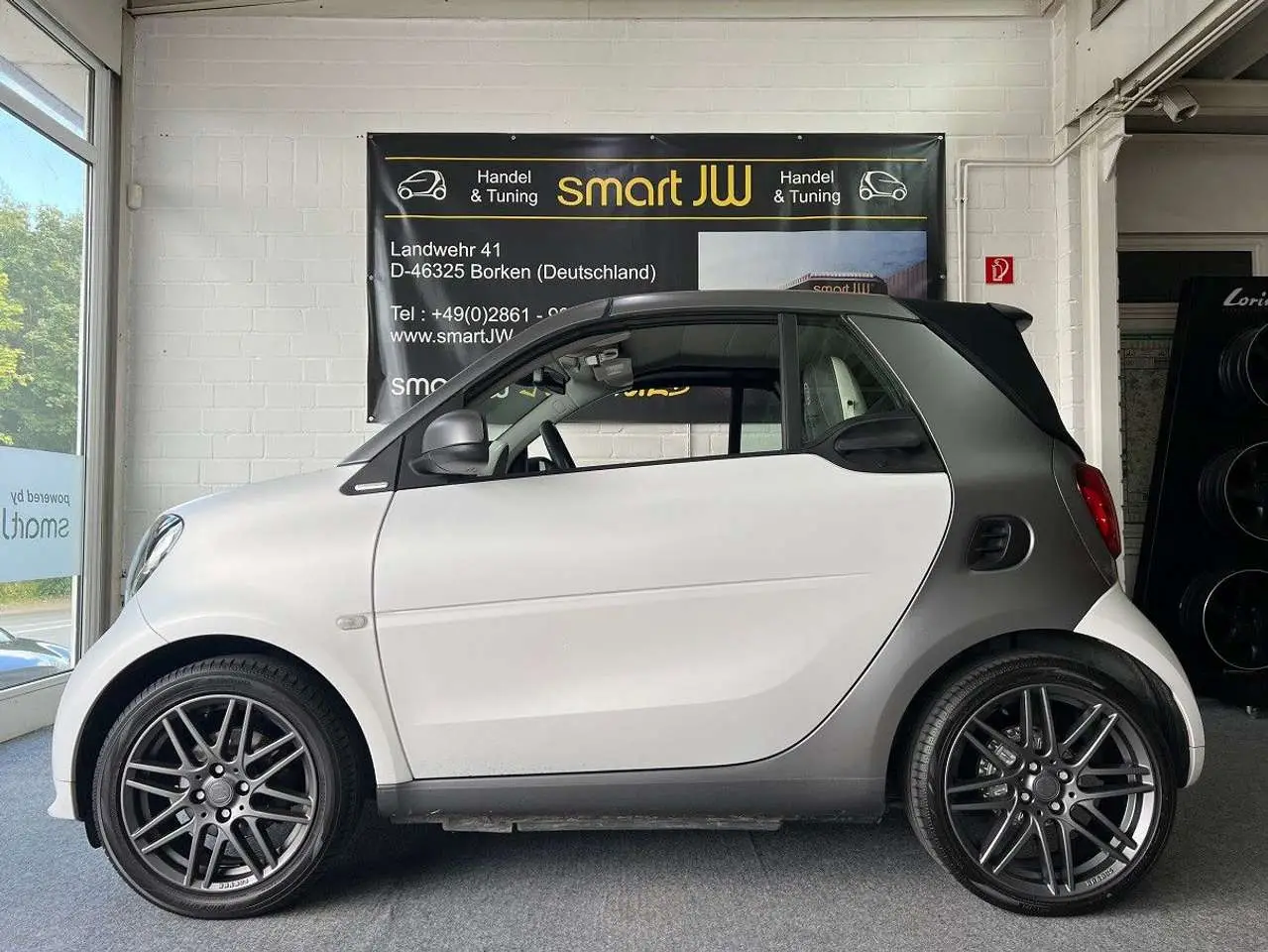 Photo 1 : Smart Fortwo 2018 Petrol