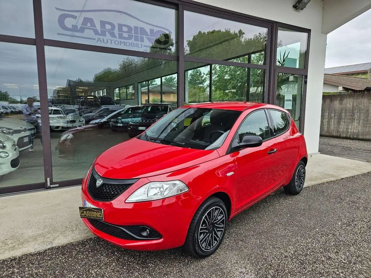 Photo 1 : Lancia Ypsilon 2019 Petrol