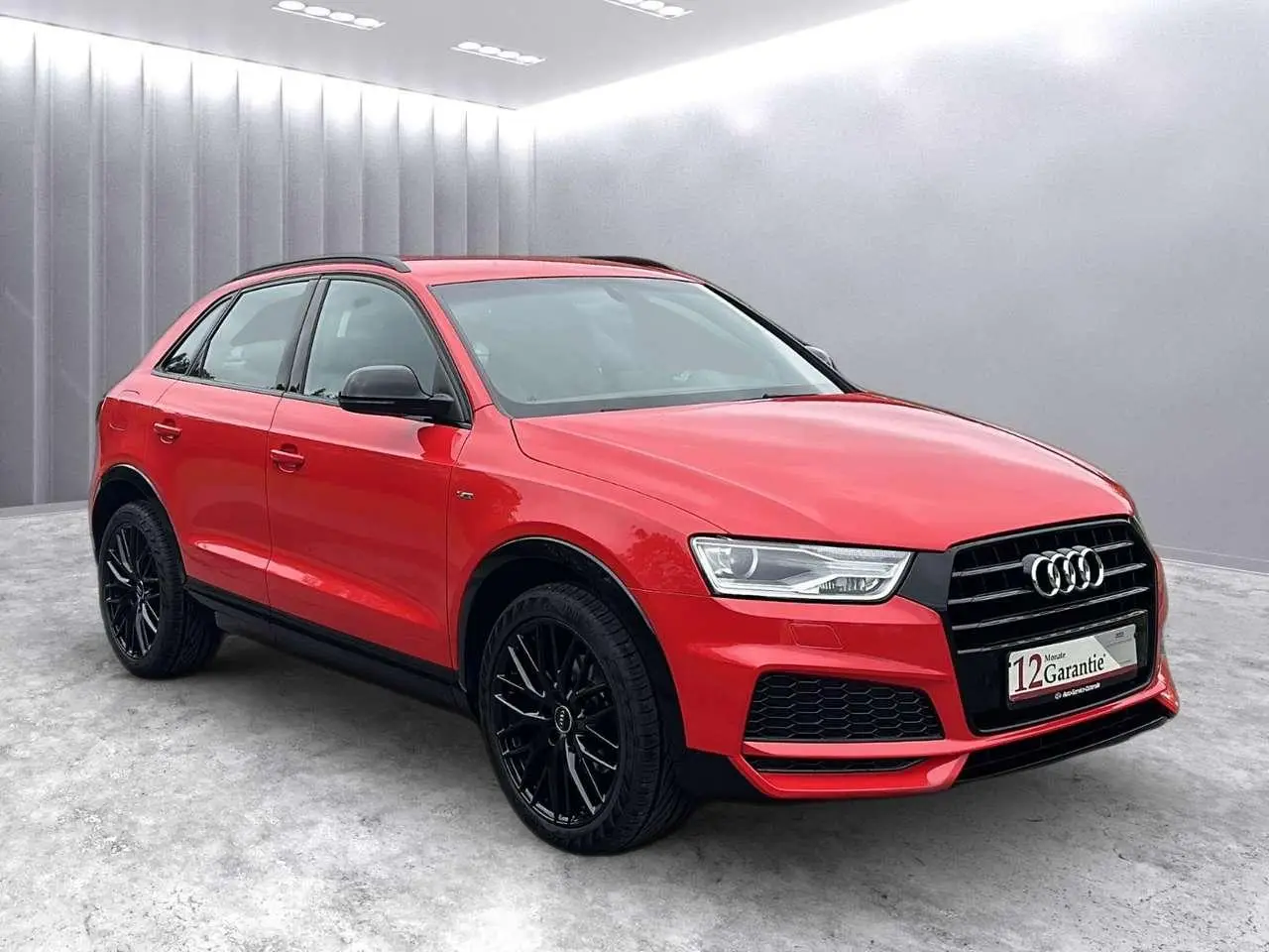 Photo 1 : Audi Q3 2018 Petrol