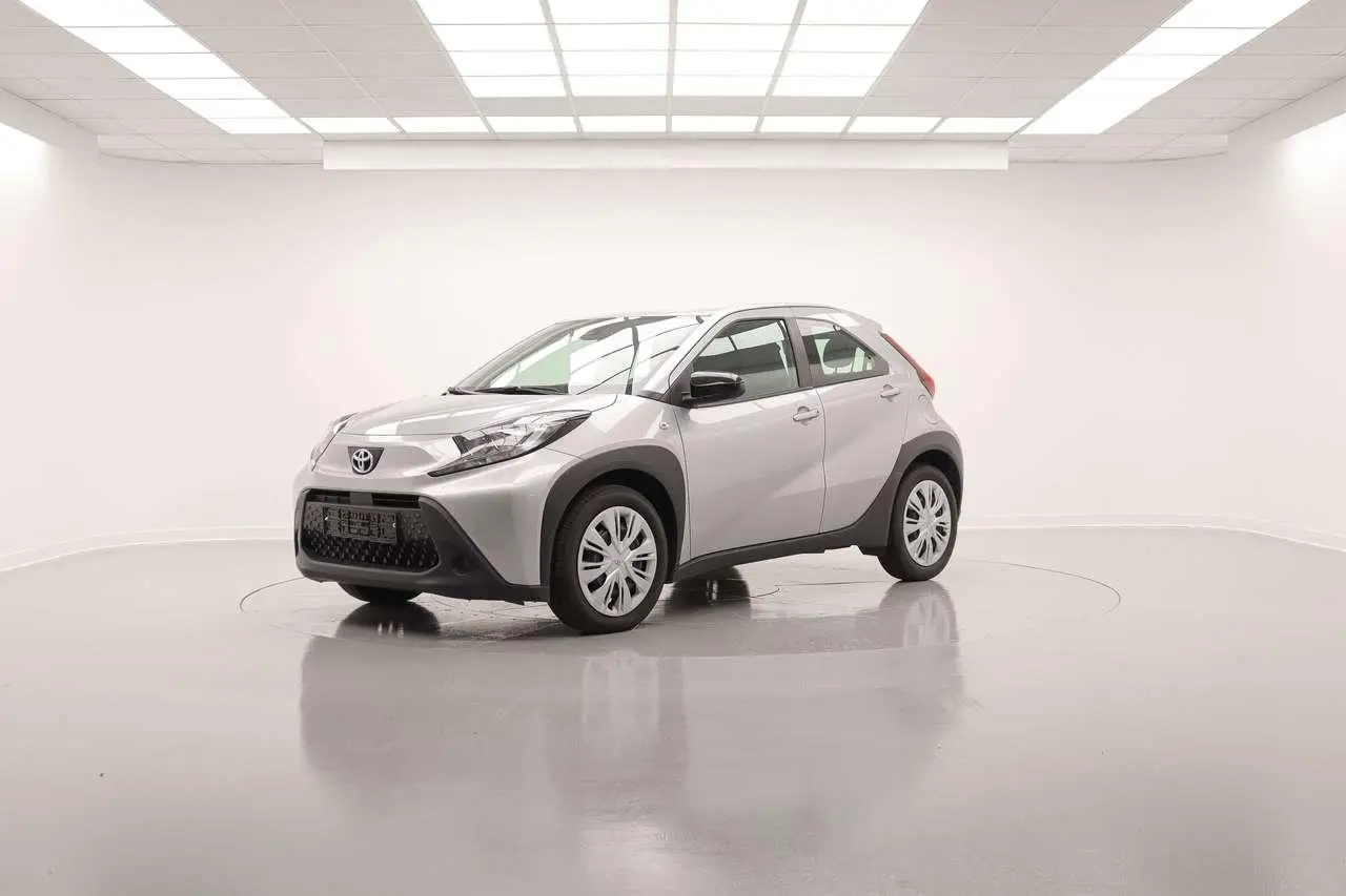 Photo 1 : Toyota Aygo X 2023 Essence