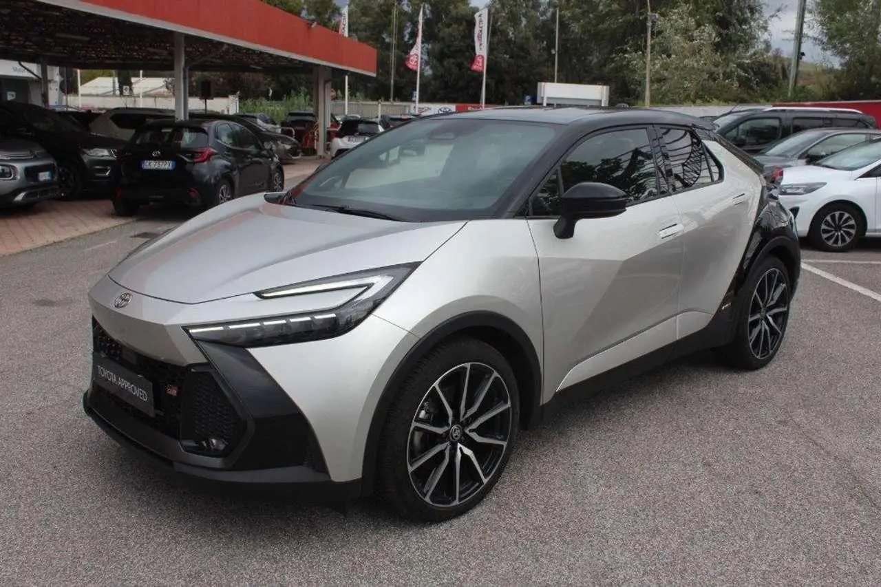 Photo 1 : Toyota C-hr 2023 Hybrid