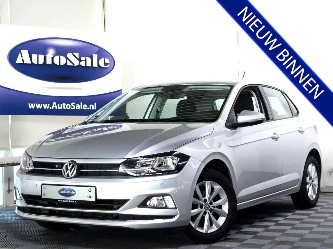 Photo 1 : Volkswagen Polo 2020 Petrol