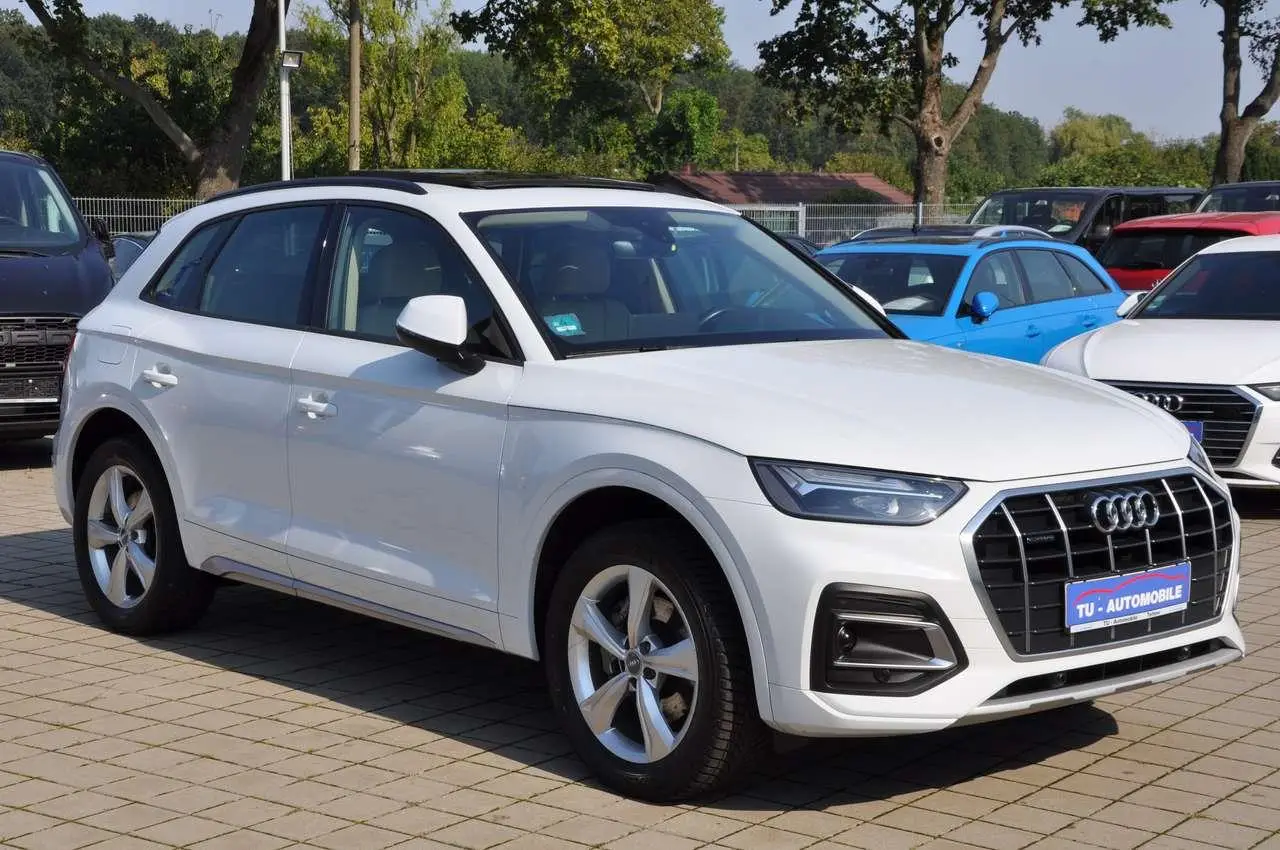 Photo 1 : Audi Q5 2021 Diesel