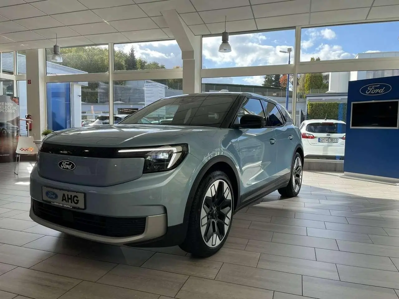 Photo 1 : Ford Explorer 2024 Electric