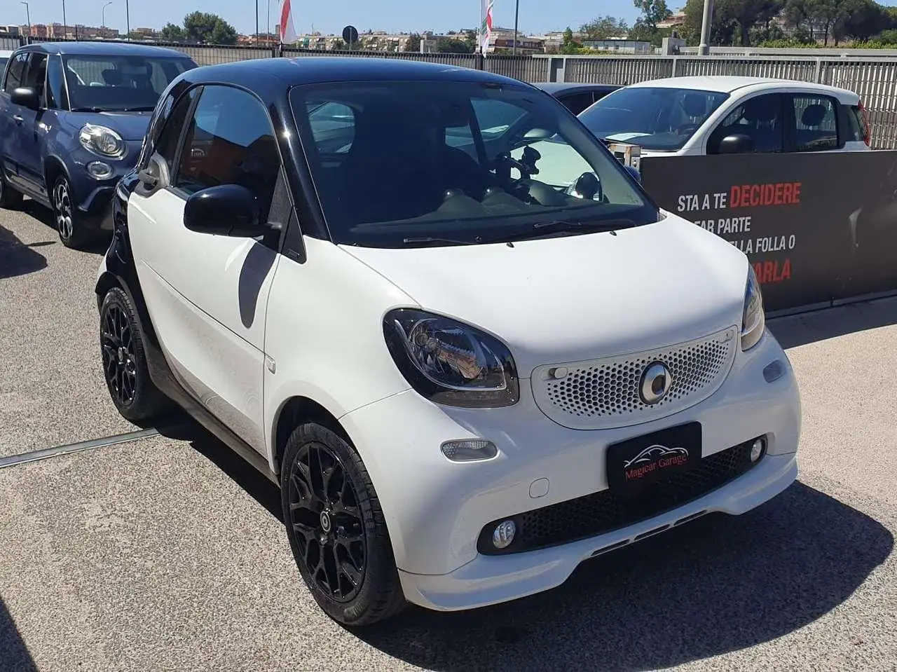 Photo 1 : Smart Fortwo 2019 Essence