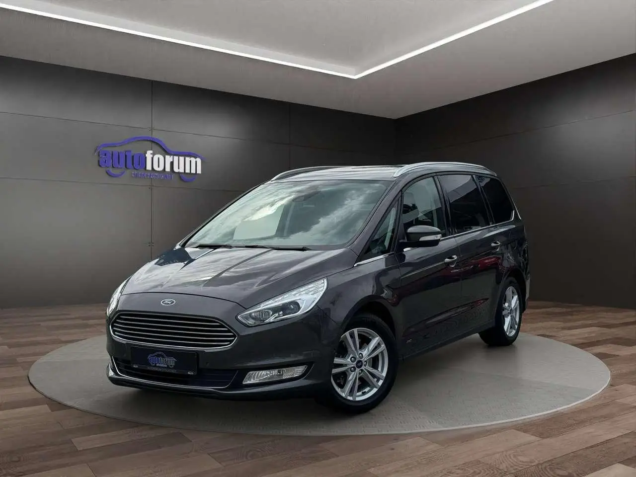 Photo 1 : Ford Galaxy 2017 Diesel