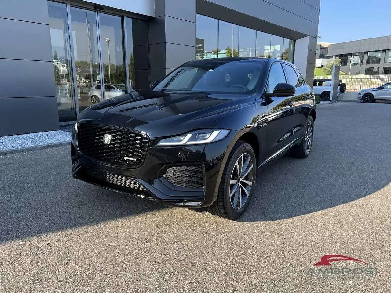 Photo 1 : Jaguar F-pace 2024 Hybride