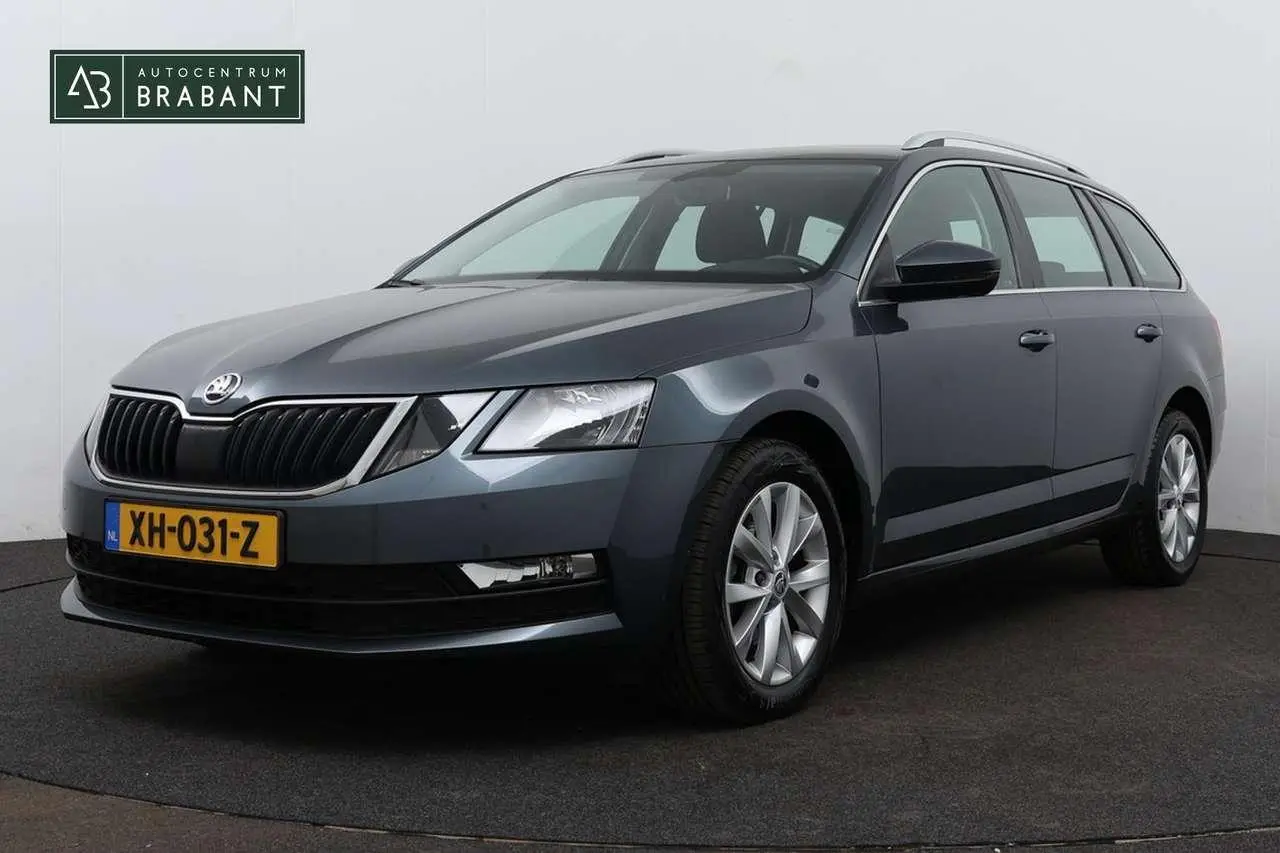 Photo 1 : Skoda Octavia 2019 Essence