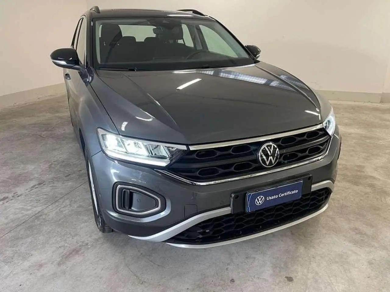 Photo 1 : Volkswagen T-roc 2023 Diesel