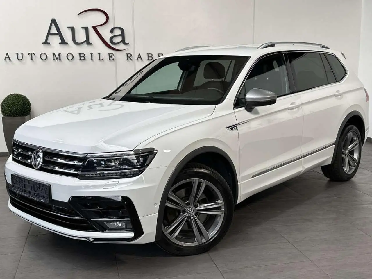 Photo 1 : Volkswagen Tiguan 2020 Diesel