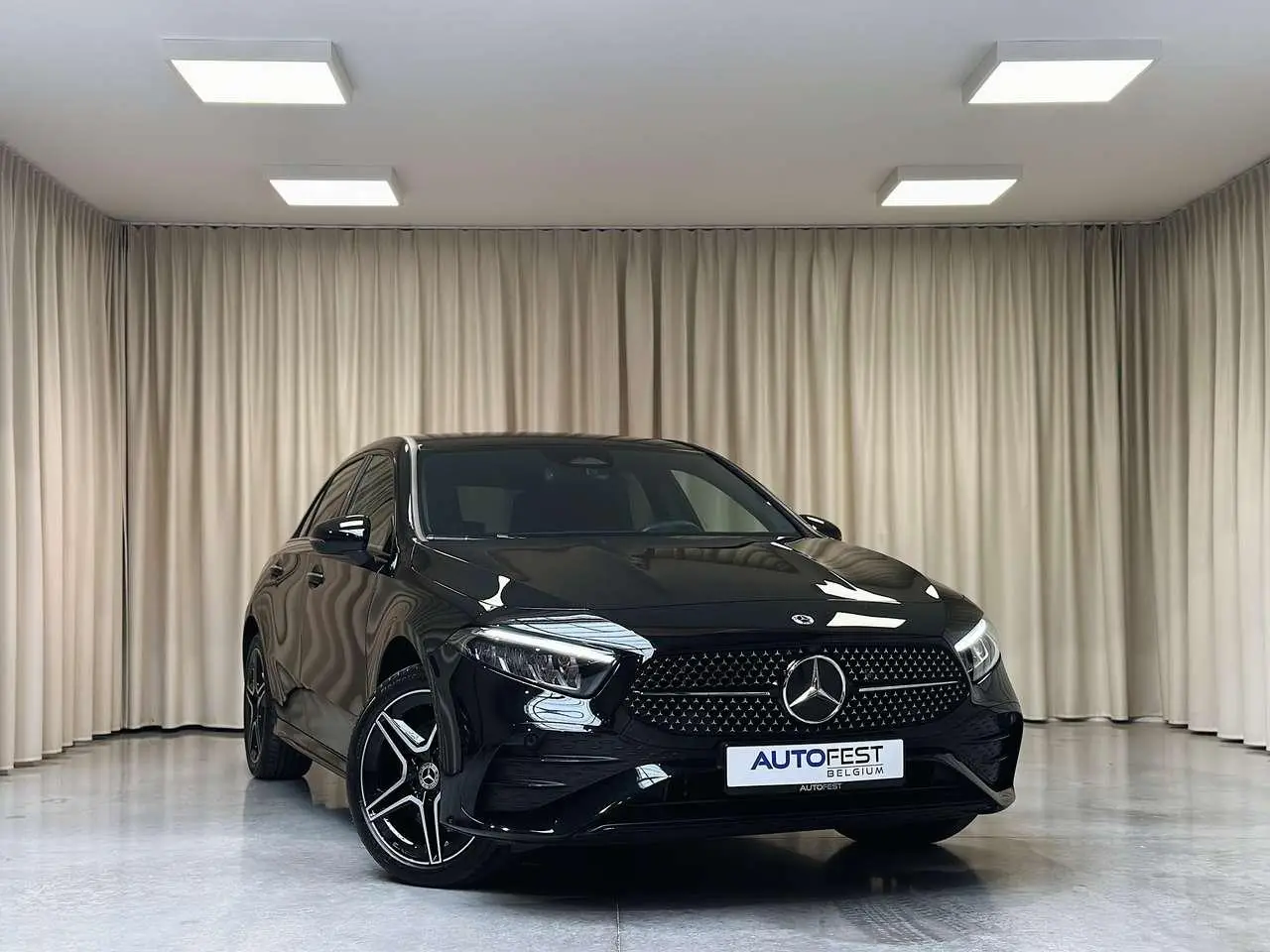 Photo 1 : Mercedes-benz Classe A 2023 Hybride