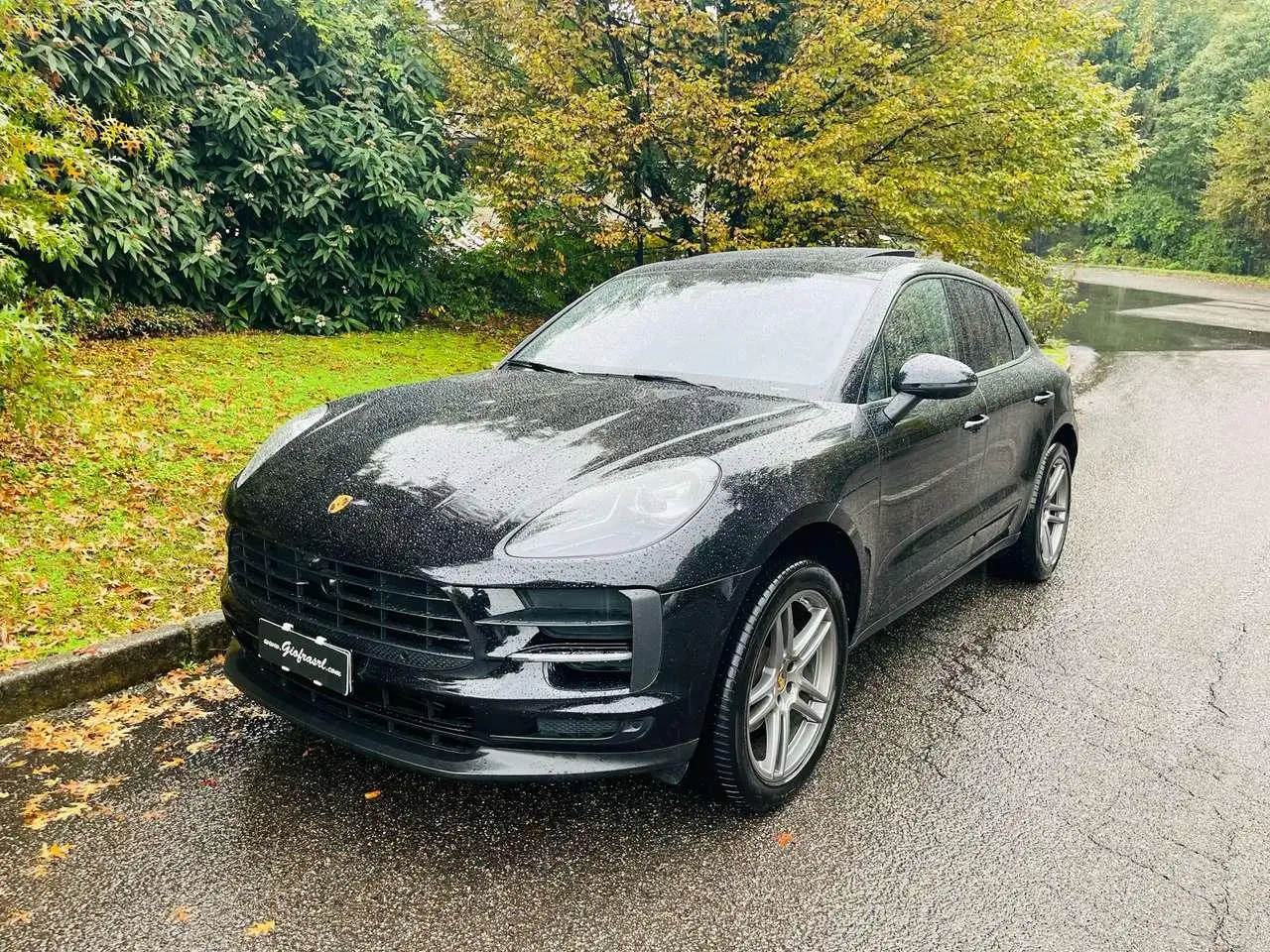 Photo 1 : Porsche Macan 2021 Essence