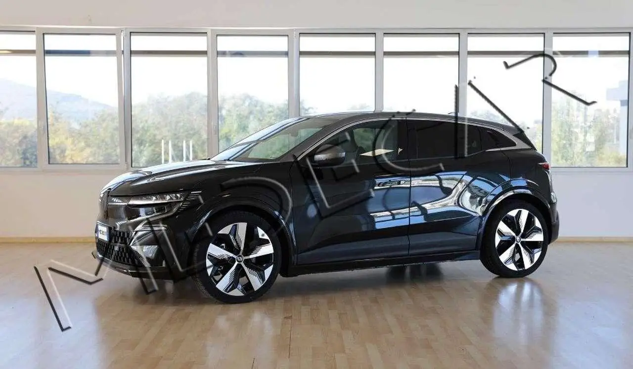 Photo 1 : Renault Megane 2023 Électrique