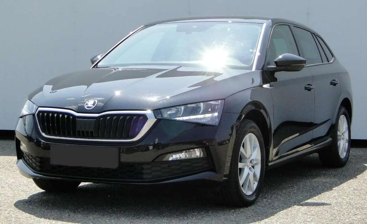 Photo 1 : Skoda Scala 2022 Essence