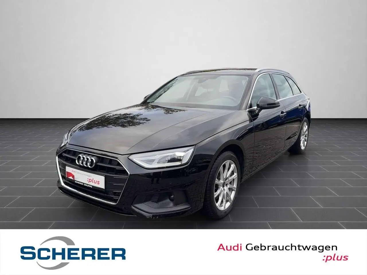 Photo 1 : Audi A4 2023 Petrol