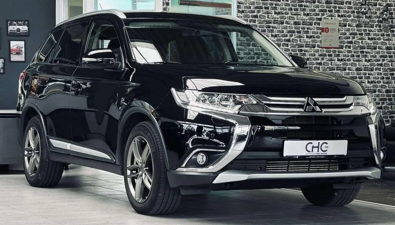 Photo 1 : Mitsubishi Outlander 2016 Diesel