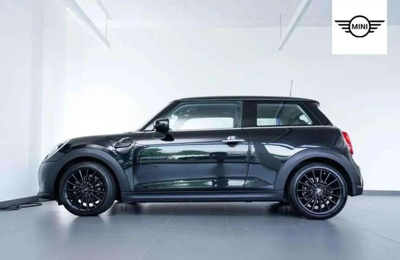 Photo 1 : Mini One 2022 Petrol