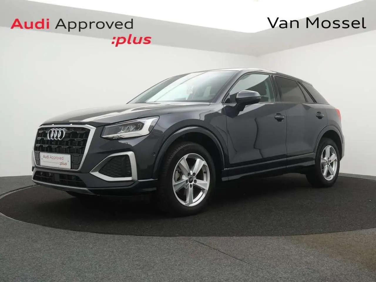 Photo 1 : Audi Q2 2023 Petrol