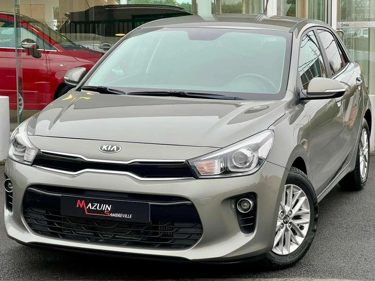 Photo 1 : Kia Rio 2017 Petrol