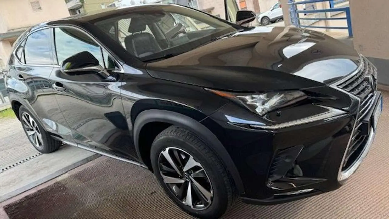 Photo 1 : Lexus Nx 2020 Hybride