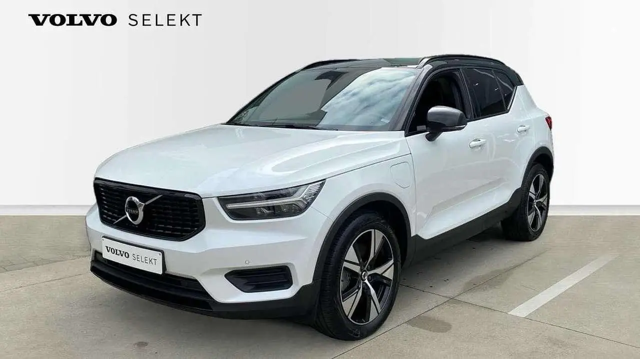 Photo 1 : Volvo Xc40 2021 Hybrid