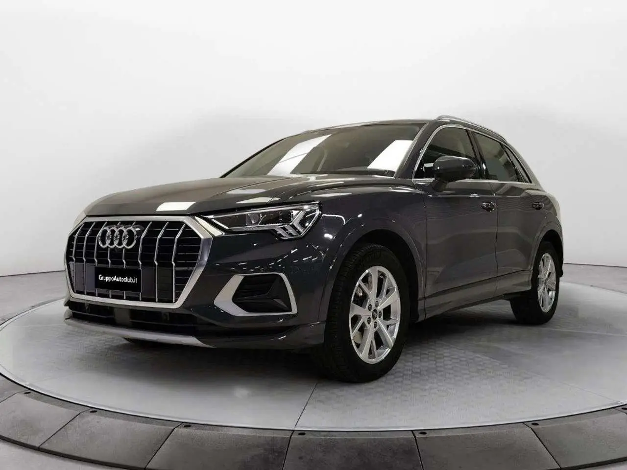 Photo 1 : Audi Q3 2021 Diesel