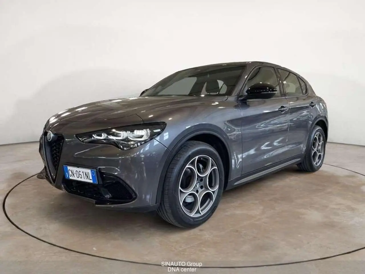 Photo 1 : Alfa Romeo Stelvio 2023 Diesel