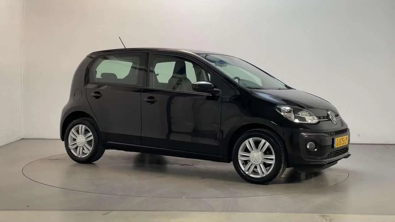 Photo 1 : Volkswagen Up! 2019 Petrol